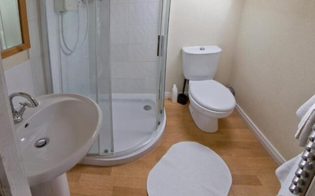 Somerton House B  B