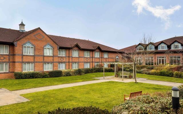 Mercure Daventry Court Hotel