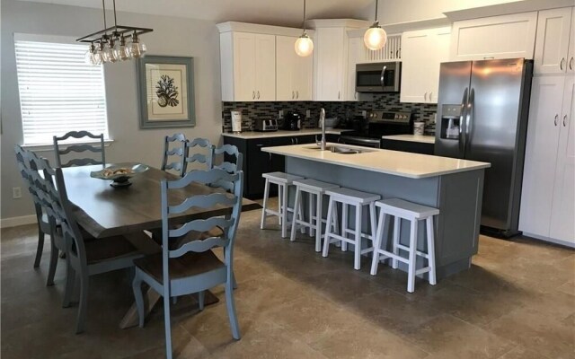 Good Vibrations 3 Bedroom Home