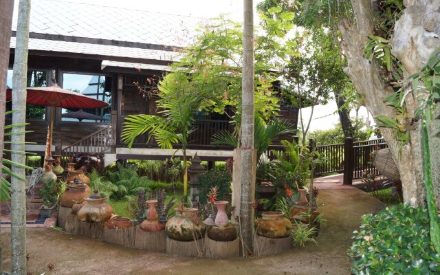 Bantunglom Resort