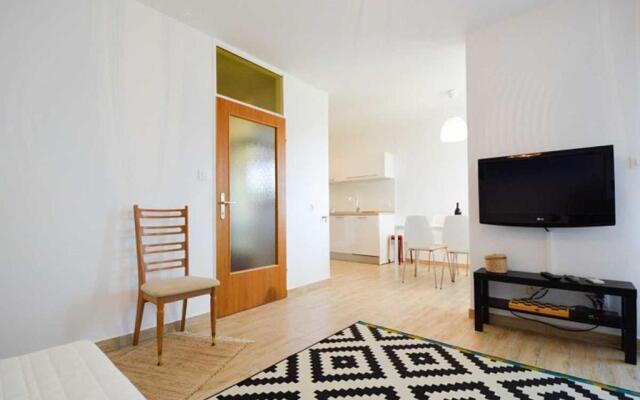 Leut Apartment, 3min beach, 15min center