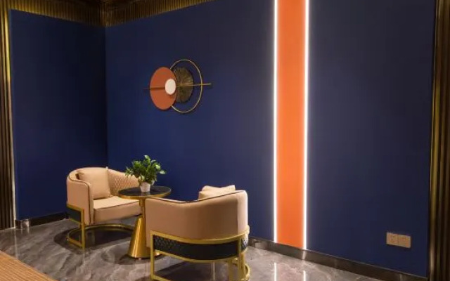 Gemu Hotel (Shenzhen Bao'an International Airport Gushu Subway Station)