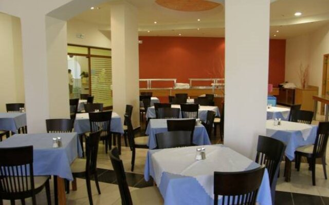 Relax Hotel