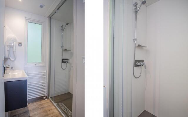 Attractive Chalet with Microwave near Forest