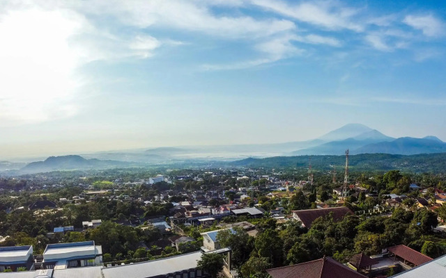 Griya Persada Convention Hotel & Resort