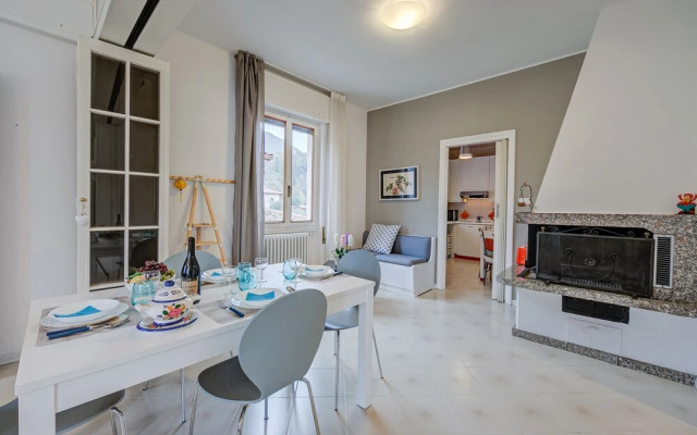 Apartment Sole With Fantastic Lake View