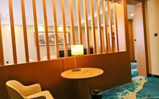 Lake Serim Central Asia Quenna Hotel
