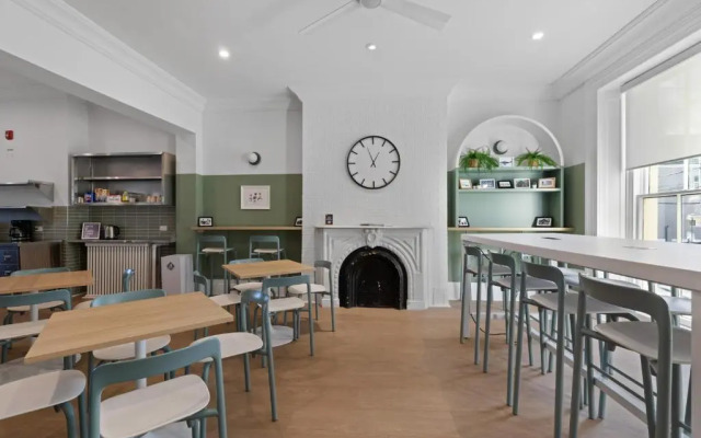 HI Hostelling International Hostel - Halifax