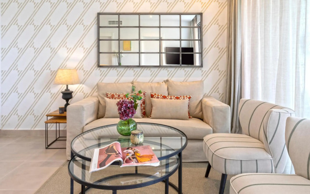 Genteel Home Ricardo Soriano