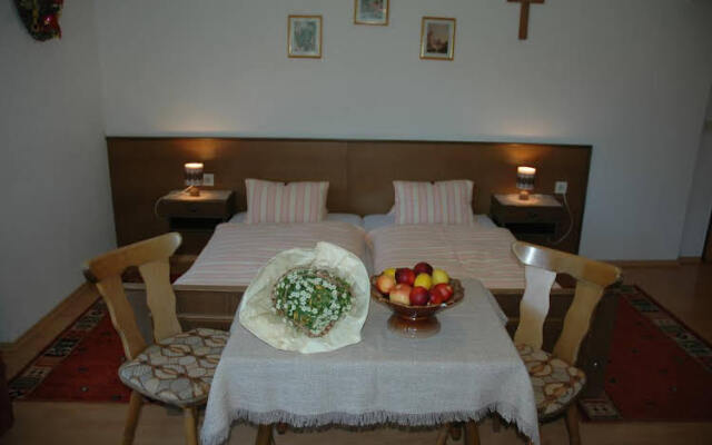 Appartements Howdys Gästehaus