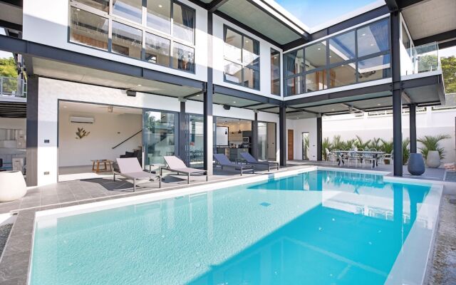 New 2-Storey Oxygen Pool Villa Sunset 8