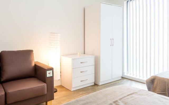 Twin Studio near Manchester!