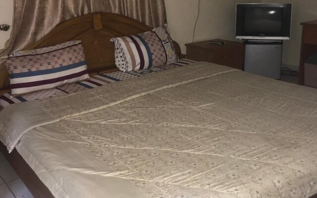 New City Hotel