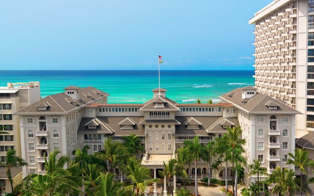 Moana Surfrider, A Westin Resort & Spa, Waikiki Beach