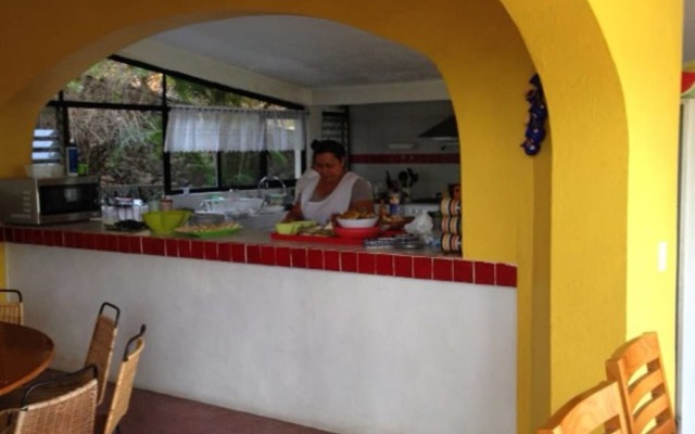 LA Casa MÁS Bonita DE Teques - 30 Personas