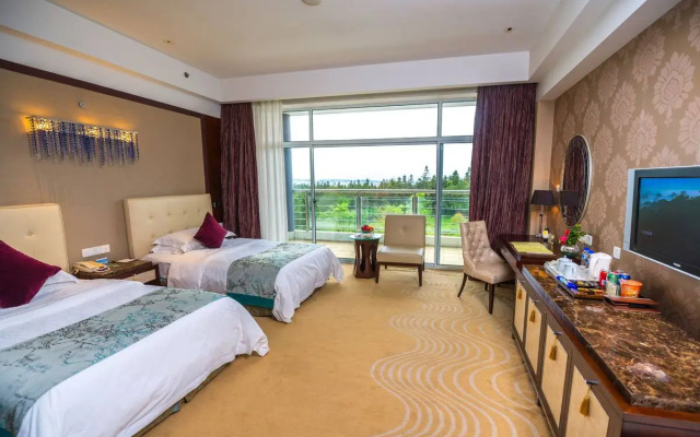 Huangshan Golf Hotel