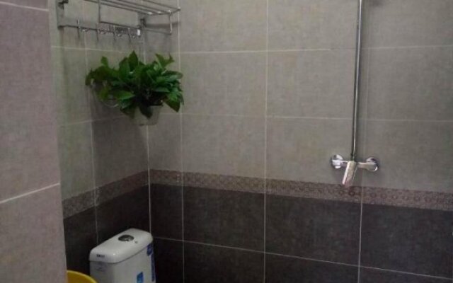 Donglai Hostel Dunhuang