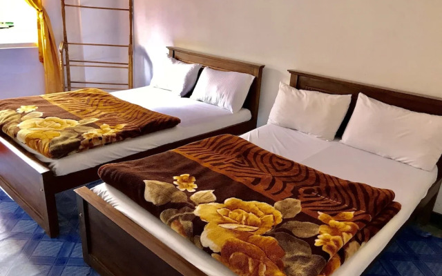 Nuwara Eliya Redrock Guest