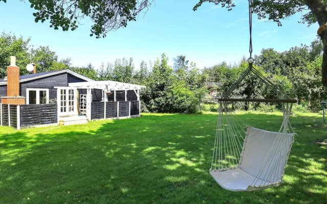 Radiant Holiday Home in Glesborg near Sea