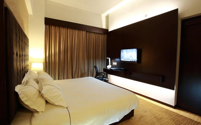 Symphony Suites