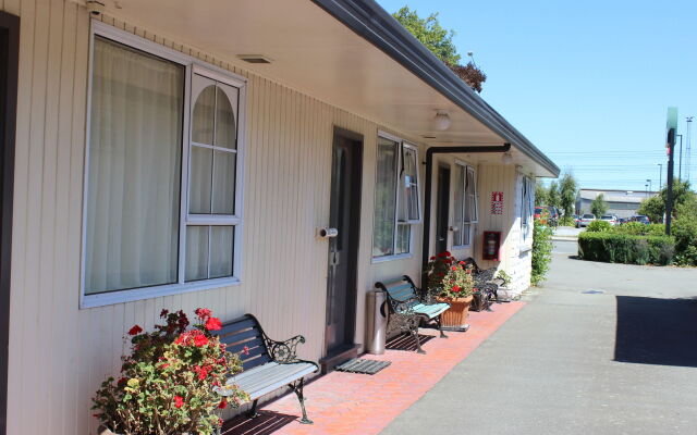 Earnslaw Motel