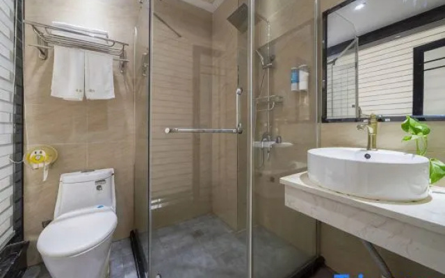 Junyi Hotel (Suxianling No. 1 Middle School) – Bathroom – Chenzhou