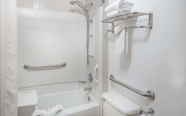 Howard Johnson Boise Airport