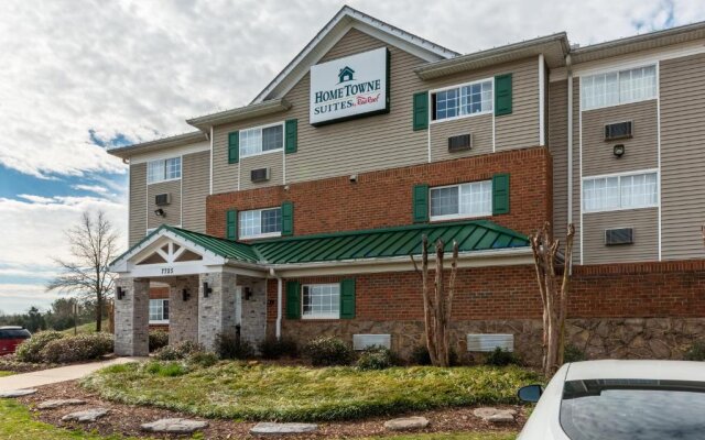 HomeTowne Studios & Suites by Red Roof Charlotte - Concord
