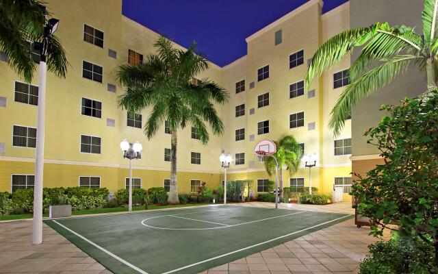 Homewood Suites by Hilton Miami Airport West