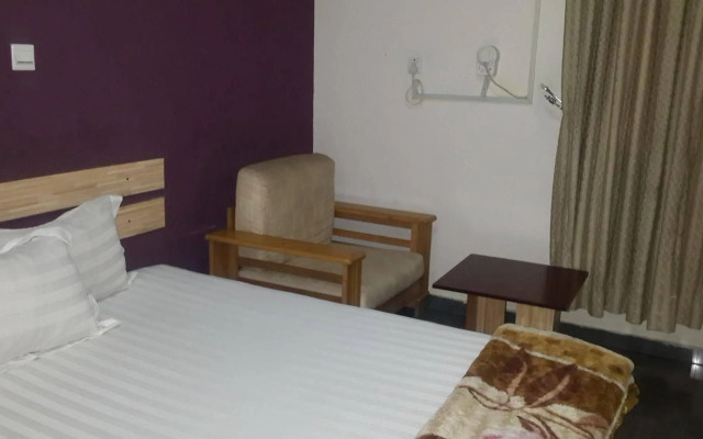 GrandVenice Hotel and Suites