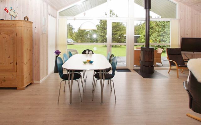 Cosy Holiday Home in Jutland, Midtjylland With Terrace