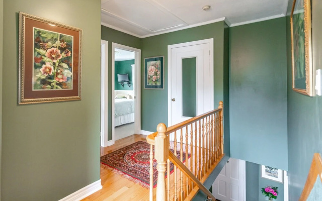 Abacot Hall Bed & Breakfast