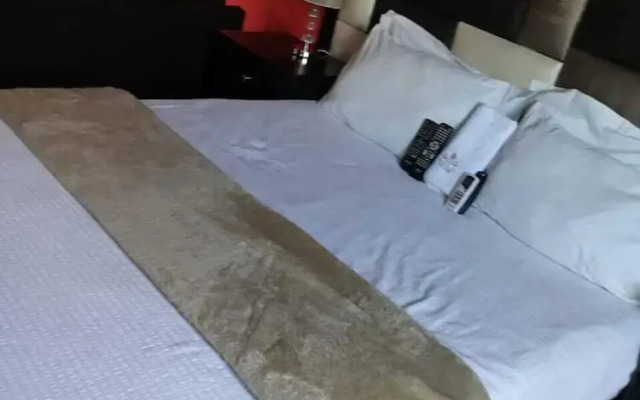 Thavhani Guest House