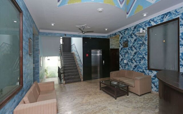 Oyo 556 The Ravee Inn
