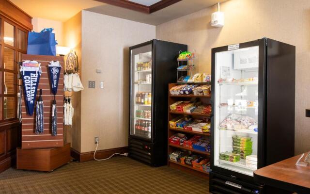 Hillsdale College Dow Hotel and Conference Center