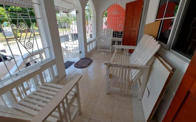 Charming 1-bedroom House in St Thomas Jamaica