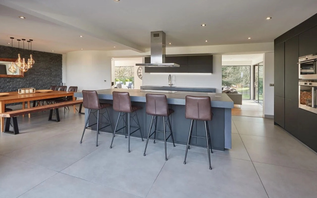Host Stay Otterhill