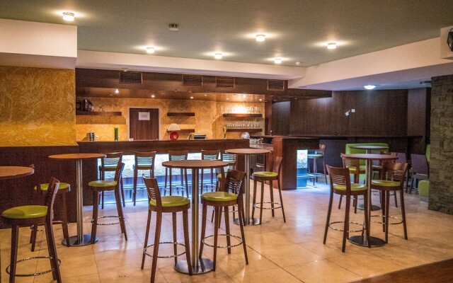 Alexandra Business Hotel