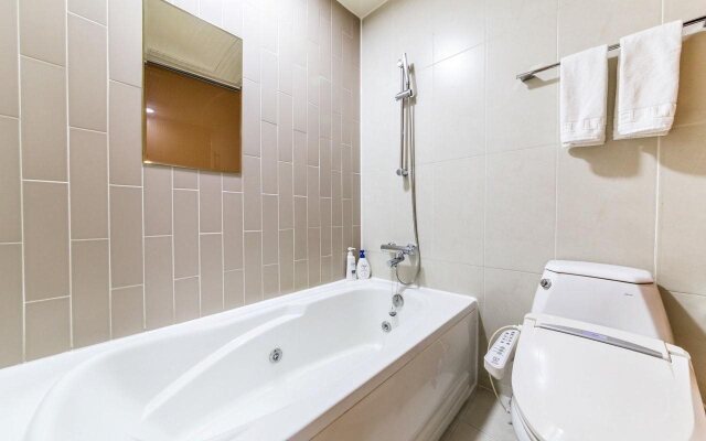 Brown Dot Hotel - Suwon City Hall