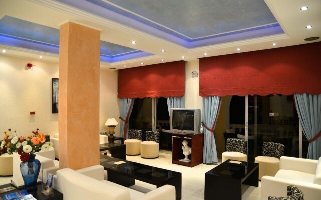 Primavera Hotel