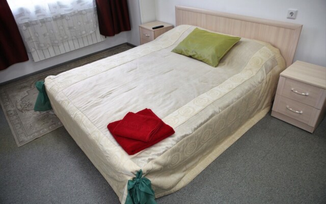 Hotel Yug - hostel
