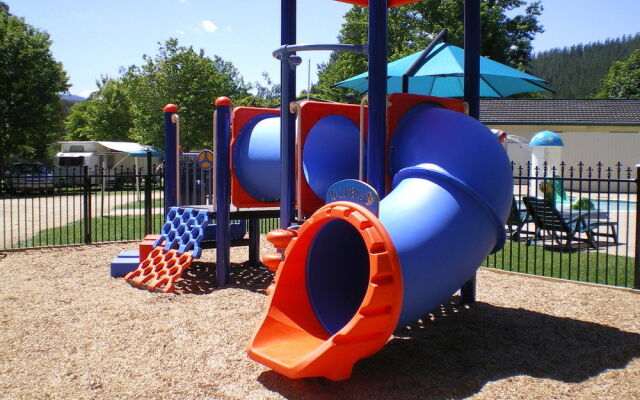 Porepunkah Pines Holiday Park