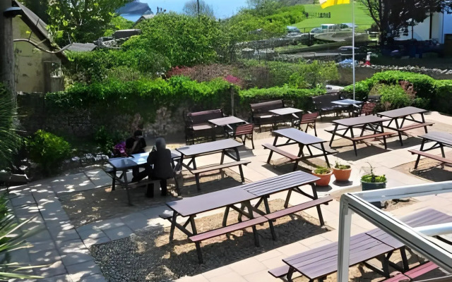 Lulworth Cove Inn