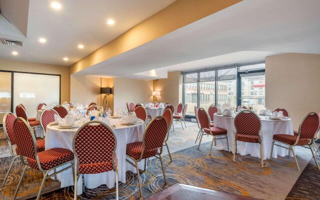 Quality Hotel Dorval