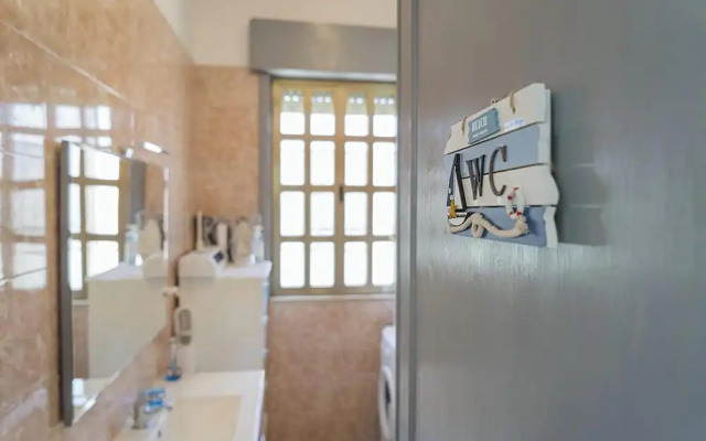 Villa Milon Near The Sea