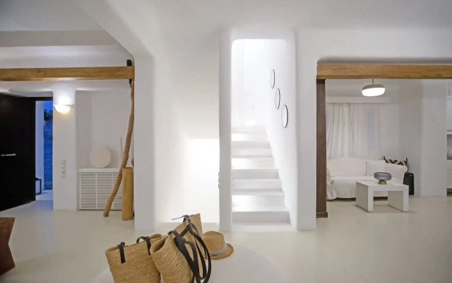 Cyra Mykonos Estate