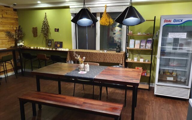 Blueboat Guesthouse Nampo - Hostel