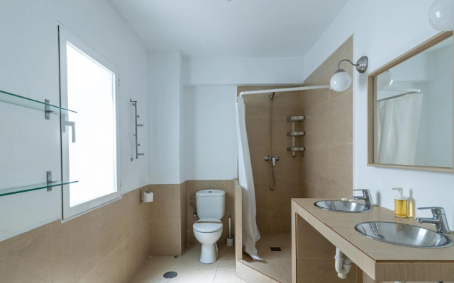 CERVANTES Apartment 30 2BT 1BR