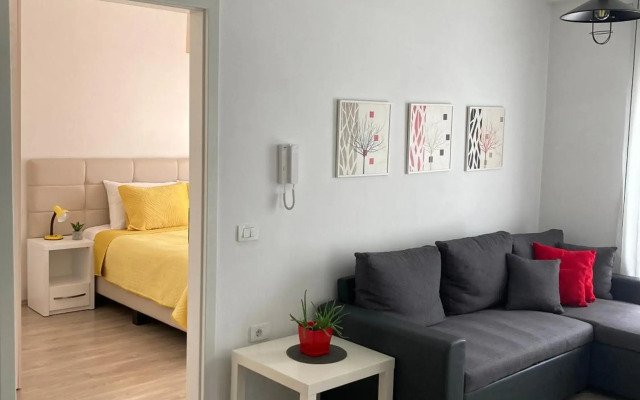 Rovena's Apartment - free parking