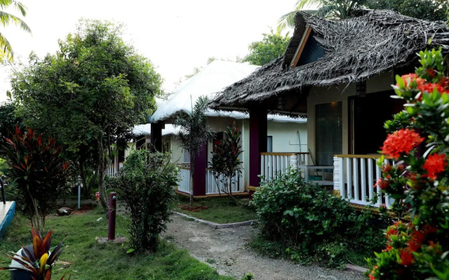 Phoenix Island Resort